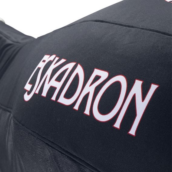 Deka síťovaná Eskadron Pro Cover