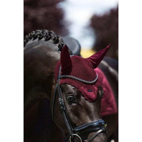 Čabraka na uši Equestrian Stockholm Velvet Merlot Kolekce 2026/27