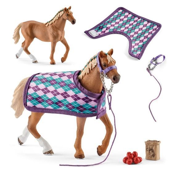 Schleich 42360 - Anglický plnokrevník s přikrývkou