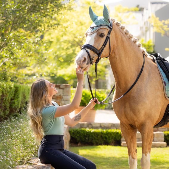Podsedlová dečka LeMieux Loire Satin Aqua Kolekce 2025