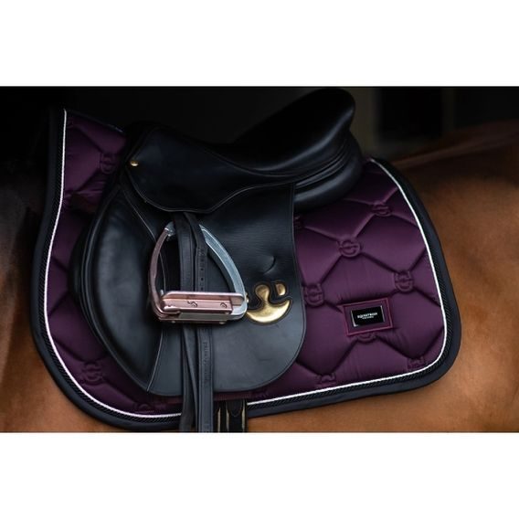 Podsedlová dečka Equestrian Stockholm Black Raven Kolekce 2023