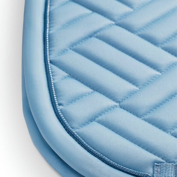 Podsedlová dečka Equestrian Stockholm Modern Midsummer Blue Kolekce 2026