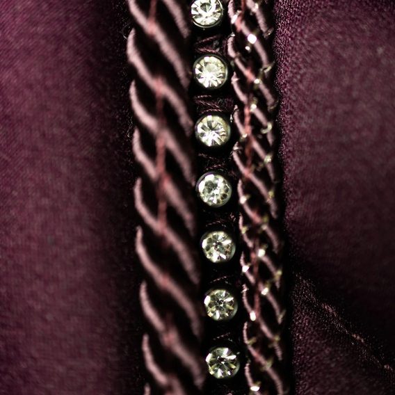 Podsedlová dečka Equestrian Stockholm Crystal Shine Mauve Wine Kolekce 2026/27