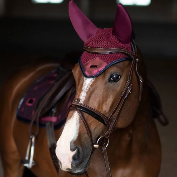 Čabraka na uši Equestrian Stockholm Modern Twill Luxe Kolekce 2024/25