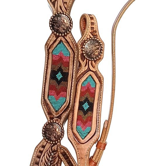 *W* Uzdečka a poprsník Cassini Ingi