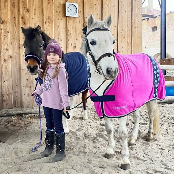 Odpocovací deka HKM Funny Horses OUTLET