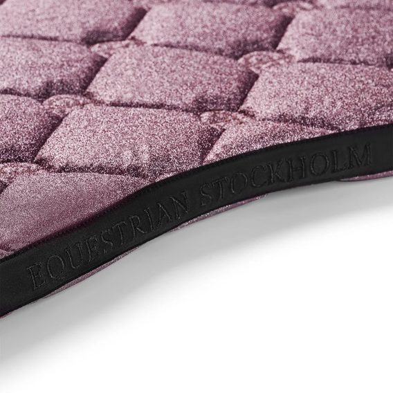 Podsedlová dečka Equestrian Stockholm Pink Glimmer Kolekce 2026/27