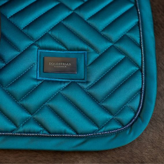 Podsedlová dečka Equestrian Stockholm Modern Teal blue Kolekce 2025/26