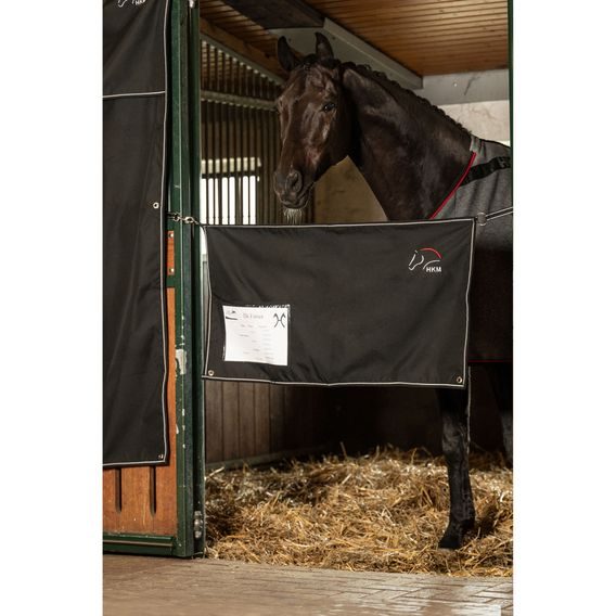 Závěr dveří závodního boxu Team HKM