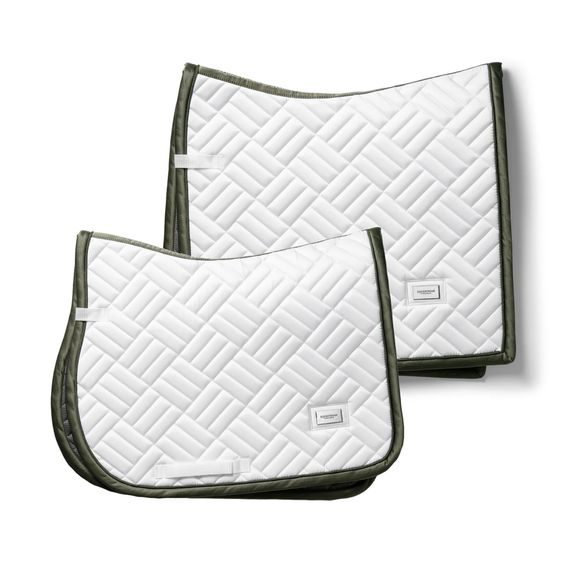 Podsedlová dečka Equestrian Stockholm Modern White Striking Valley Kolekce 2024/25