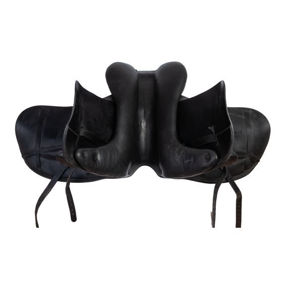 Komise č.P90351 Sedlo D Kentaur Kirke 17,5/2 GRP vintage comfort č. vč. 3634224 + obal KT červený