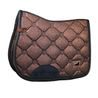 Podsedlová dečka Equestrian Stockholm Mahogany Glimmer KOLEKCE