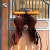 Držák na sedlo Kentucky Saddle T Hanger