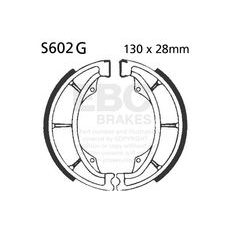 BRZDOVÉ ČEĽUSTE -SADA EBC S602G DRÁŽKOVANÝ VRÁTANE PRUŽÍN