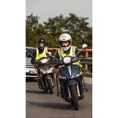 MOPEDU APMĀCĪBA RĪGA