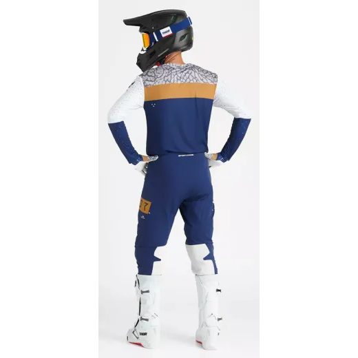 KREKLS SPORTMODE BRAVO JERSEY (ZILS, BALTS)