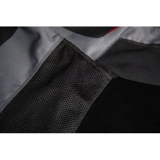 JAKA HOOLIGAN ULTRABOLT JACKET (PELĒKS)