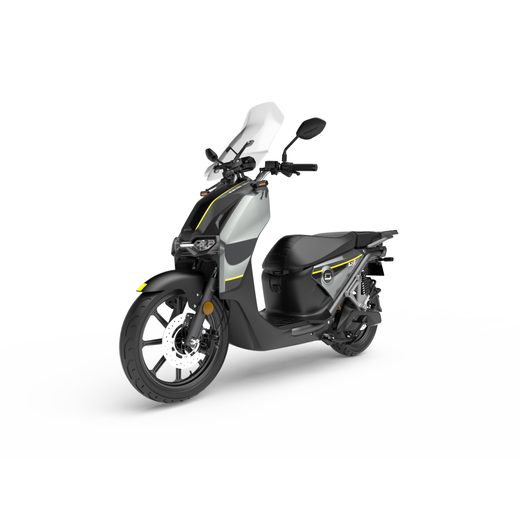 ELEKTRISKAIS MOTOROLLERIS SUPER SOCO CPX 4G DZELTENSS VIENA BATERIJA