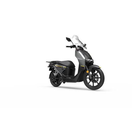 ELEKTRISKAIS MOTOROLLERIS SUPER SOCO CPX 4G DZELTENSS DIVAS BATERIJAS