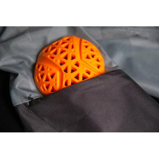 JAKA AIRFORM BATTLESCAR™ JACKET (PELĒKS)