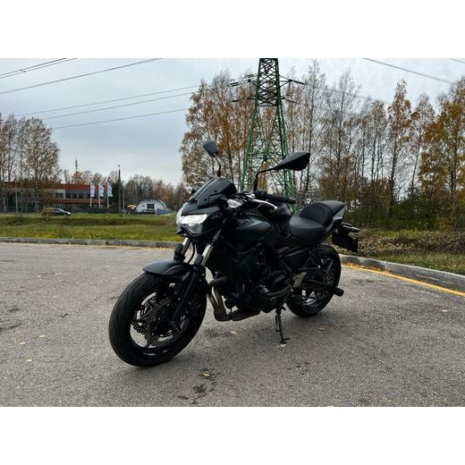 KAWASAKI Z650