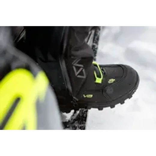 ADVANCE BOOTS (BLACK, HI-VIZ)
