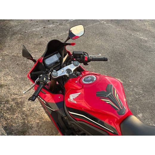 HONDA CBR 650R