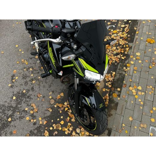 KAWASAKI Z650