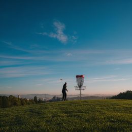 Objevte Discgolf - Sport, který přináší adrenalin a preciznost do každého hodu