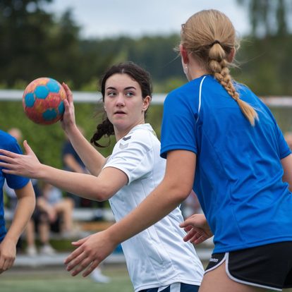 Jaké sporty vznikly v Česku? Od nohejbalu k woodkopf