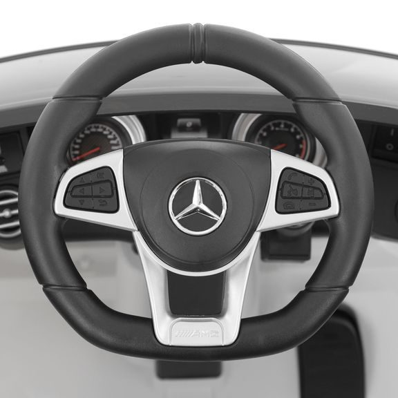 MERCEDES-BENZ GLC 63 S WHITE - Masina cu baterie