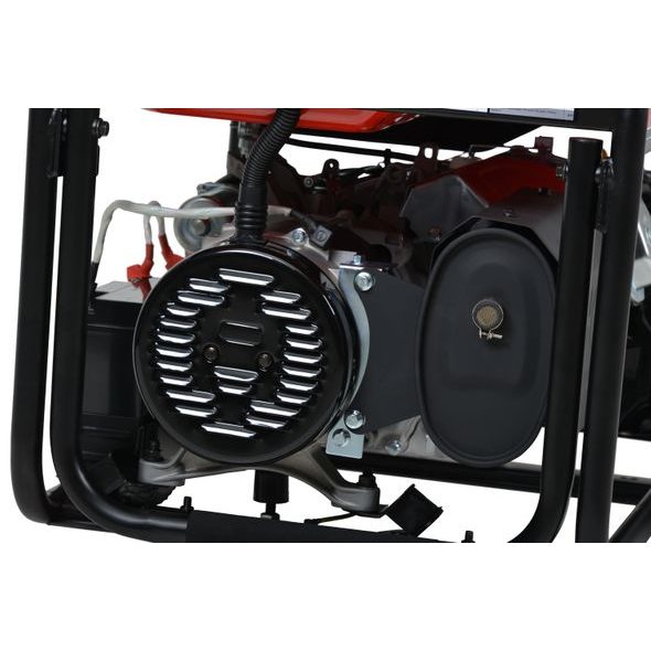 HECHT GG 8000 - GENERATOR TRIFAZAT