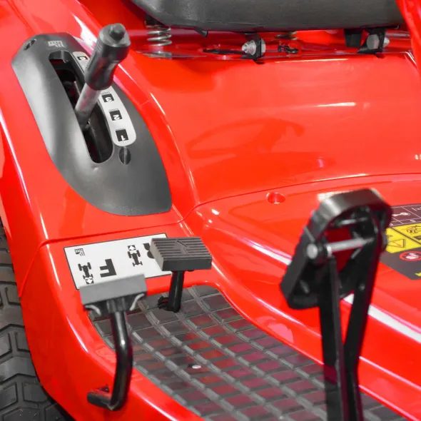 HECHT 5176 - TRACTOR PENTRU GAZON