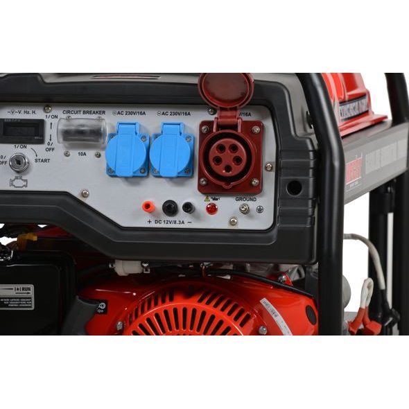 HECHT GG 8000 - GENERATOR TRIFAZAT