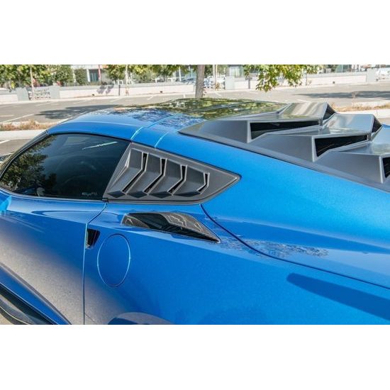 Žaluzie / rolety na zadní boční okénka Chevrolet Corvette C7 ZR1 (2014 - 2019)