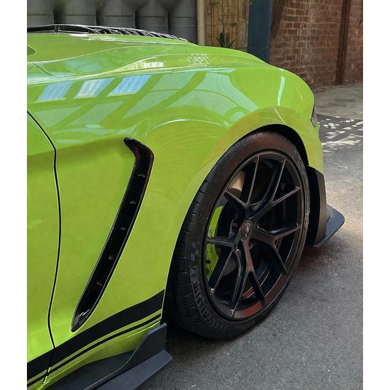 Pravý přední blatník Ford Mustang GT350 (2015 - 2017)