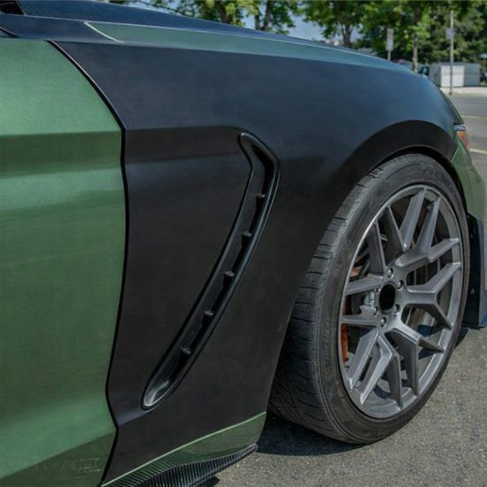 Přední blatníky Ford Mustang GT350 (2018 - 2023)