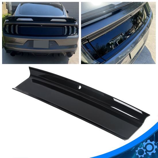 Zadní panel víka kufru Ford Mustang (2015 - 2023)