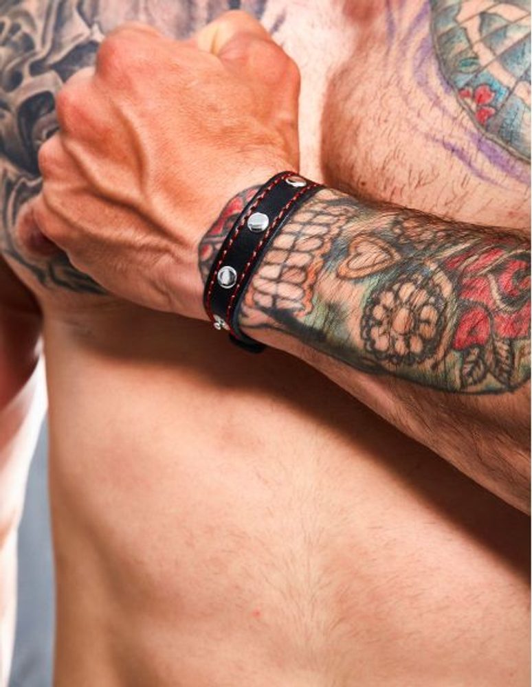 C4M XTR4 GenRing Black Leather