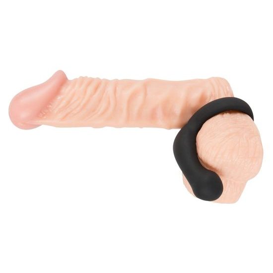 Black Velvets erection ring with stimulator