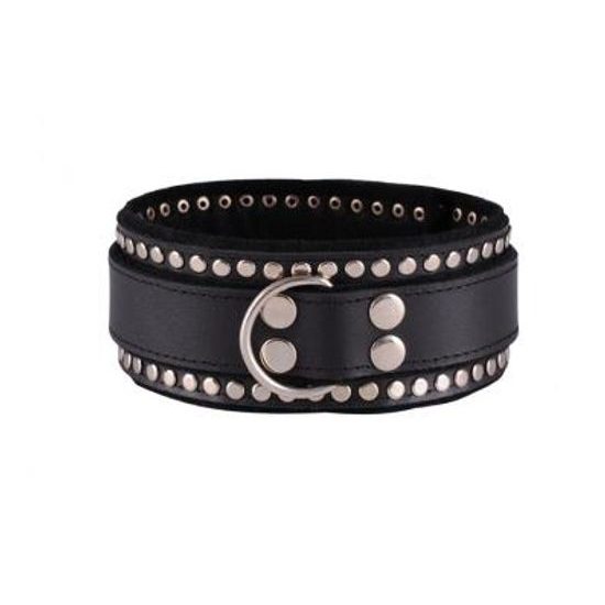 Collar decorated with black / black