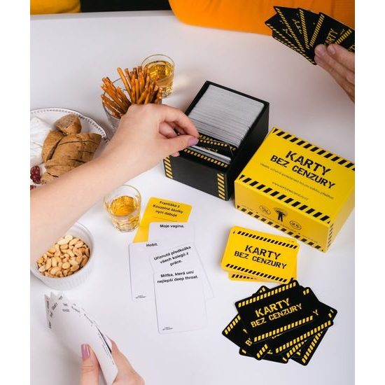 Karty bez cenzury (Card game in Czech)