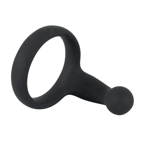 Black Velvets erection ring with stimulator