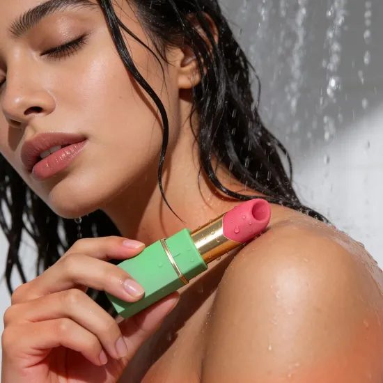Womanizer Beauty - стимулатор за клитор с въздушни вълни във формата на червило (зелен)