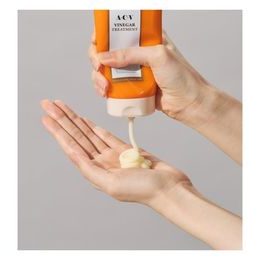 LADOR Vlasová kúra pro suché a lámavé vlasy ACV Vinegar Treatment (150 ml)