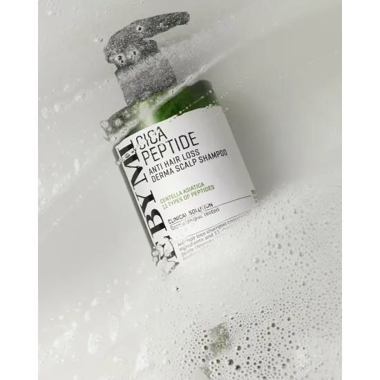 SOME BY MI Cica Peptide Derma Scalp Shampoo (285 ml)