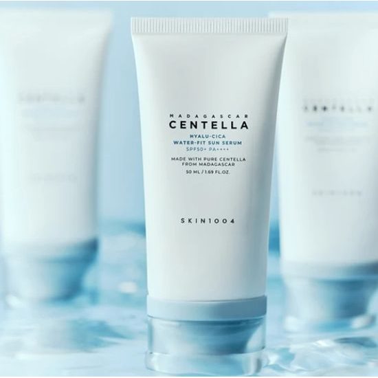 SKIN1004 Opalovací krém Madagascar Centella Hyalu-Cica Water-Fit Sun Serum SPF50+ PA++++