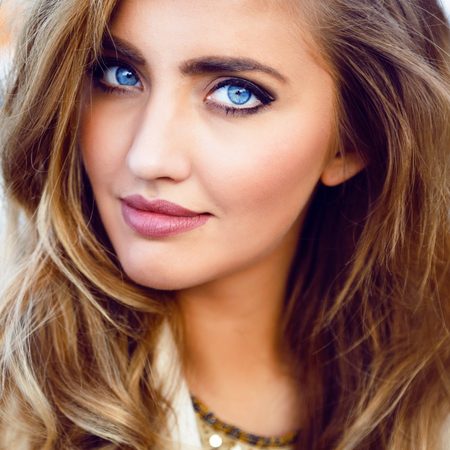 Blue Contact Lenses: Transform Your Look with Style and Clarity
