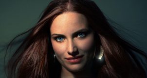 The 2024 Scoop: Sizzling Trends in the World of Colored Lenses!