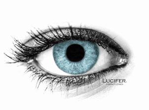 Get Taylor Swift's Iconic Eye Color with Colored Contacts